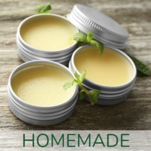 Home coconut oil lip balm